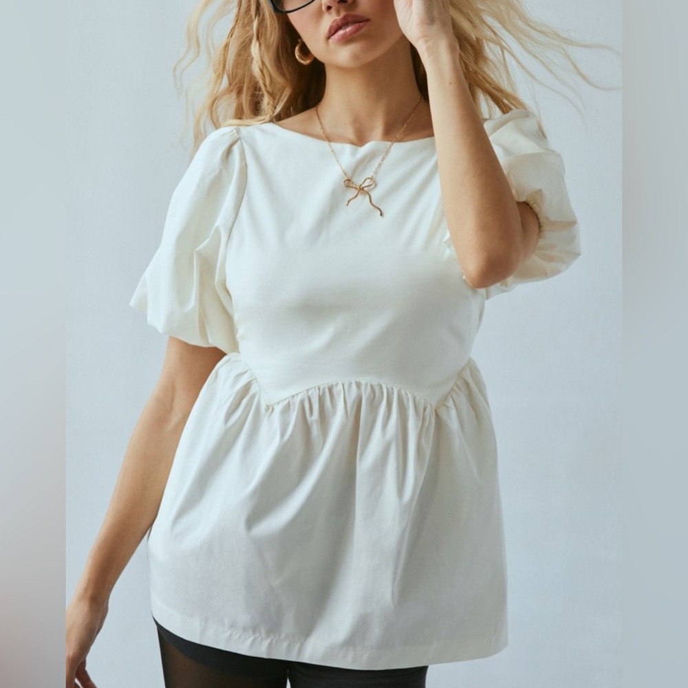 Kimchi Blue Holis Open back Babydoll Blouse